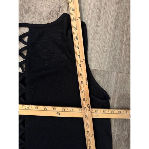 Torrid Womens Size 2 Black Sleeveless Tank Top With Lace-Up Back - Picture 4 of 4